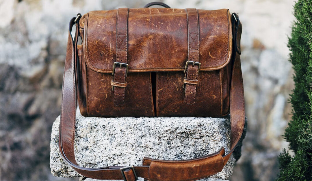 Zoozilo.com Leather Messenger Bags: On-The-Go Collection