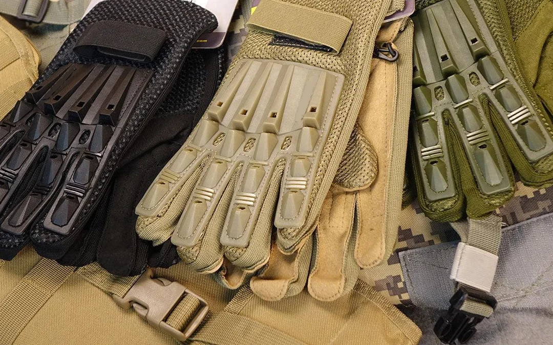 Choosing the Right Airsoft Tactical Gloves